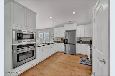 301 Carolina Beach Avenue S #Unit 2, Carolina Beach, NC 28428 - Photo 15
