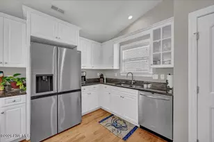301 Carolina Beach Ave S, Carolina Beach, NC 28428 - Photo 17