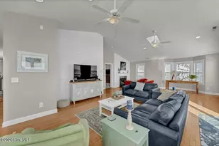 301 Carolina Beach Ave S, Carolina Beach, NC 28428 - Photo 11