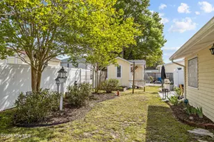 213 Pensacola Ave, Morehead City, NC 28557 - Photo 9