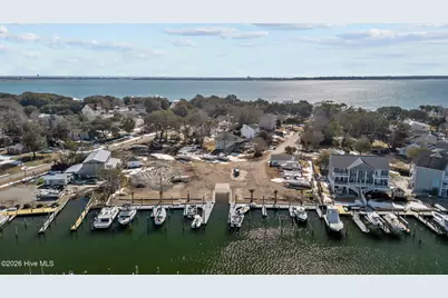213 Pensacola Avenue, Morehead City, NC 28557 - Photo 35