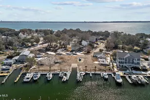 213 Pensacola Ave, Morehead City, NC 28557 - Photo 35