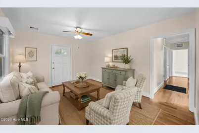 1603 Oakwood Avenue, New Bern, NC 28560 - Photo 3