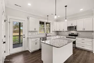 275 Tee Drive, Selma, NC 27576 - Photo 9