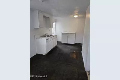 607 Washington Street, Laurinburg, NC 28352 - Photo 15
