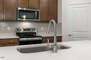 804 Fernwind Circle, Aberdeen, NC 28315 - Photo 13