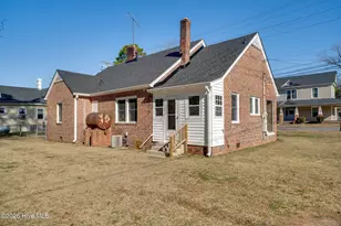 503 N Pine St, Warsaw, NC 28398 - Photo 21