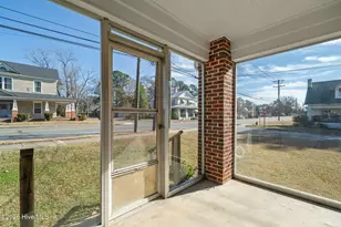 503 N Pine St, Warsaw, NC 28398 - Photo 23