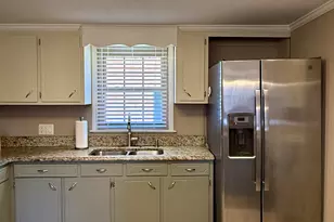 200 1st St, Williamston, NC 27892 - Photo 23
