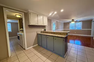 200 1st St, Williamston, NC 27892 - Photo 27