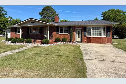 200 First Street, Williamston, NC 27892 - Photo 5