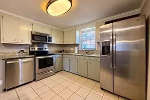 200 1st St, Williamston, NC 27892 - Photo 21