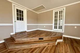 200 1st St, Williamston, NC 27892 - Photo 33