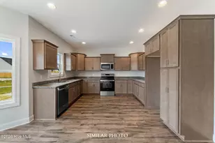 508 Appalachian Trl N, Jacksonville, NC 28546 - Photo 13