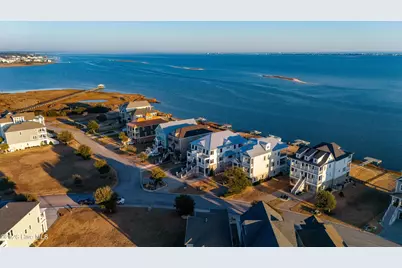 205 Back Street, Newport, NC 28570 - Photo 5