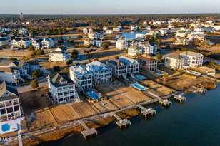 205 Back St, Newport, NC 28570 - Photo 9