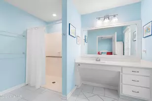 1123 Ocean Blvd W, Holden Beach, NC 28462 - Photo 31