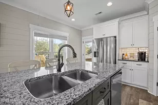 305 E Yacht Dr, Oak Island, NC 28465 - Photo 21