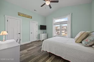 305 E Yacht Dr, Oak Island, NC 28465 - Photo 29