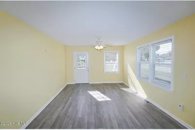 802 E Oak Island Drive, Oak Island, NC 28465 - Photo 15