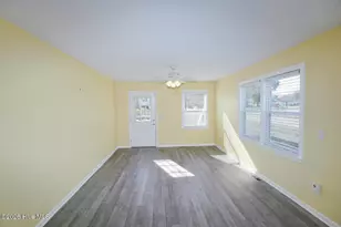 802 E Oak Island Dr, Oak Island, NC 28465 - Photo 15