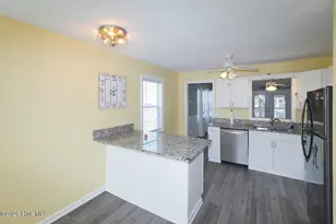 802 E Oak Island Dr, Oak Island, NC 28465 - Photo 11