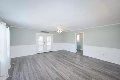 802 E Oak Island Drive, Oak Island, NC 28465 - Photo 9