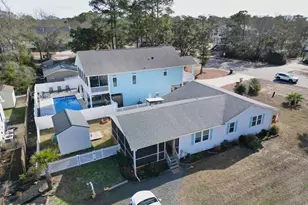 802 E Oak Island Dr, Oak Island, NC 28465 - Photo 3