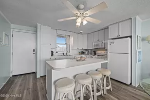 2305 W Fort Macon Rd, Atlantic Beach, NC 28512 - Photo 5