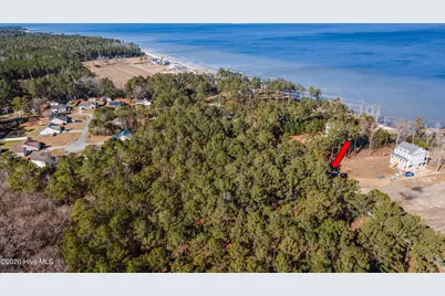 116 Cedarwood Drive, Havelock, NC 28532 - Photo 1