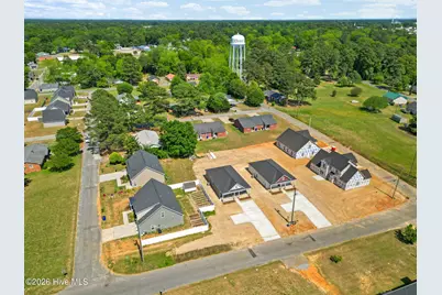 804 Holmes Street, Clinton, NC 28328 - Photo 21