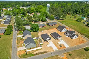 804 Holmes St, Clinton, NC 28328 - Photo 21