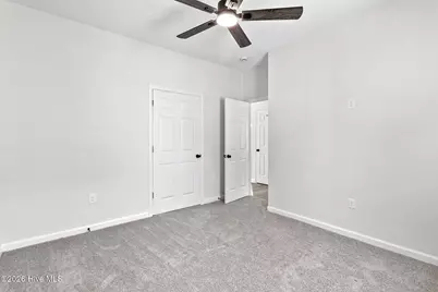 804 Holmes Street, Clinton, NC 28328 - Photo 17