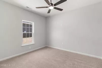 802 Holmes Street, Clinton, NC 28328 - Photo 21