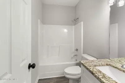 802 Holmes Street, Clinton, NC 28328 - Photo 19