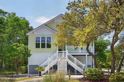 229 NE 43rd Street, Oak Island, NC 28465 - Photo 3