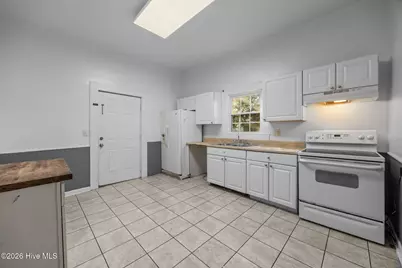 506 Wooster Street, Wilmington, NC 28401 - Photo 7