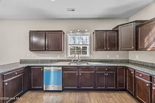 827 Solomon Dr, Jacksonville, NC 28546 - Photo 31