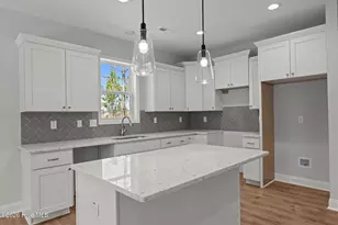 1005 Ivory Ln, West End, NC 27376 - Photo 5