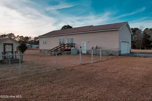 400 Whitehouse Fork Rd, Peletier, NC 28584 - Photo 9