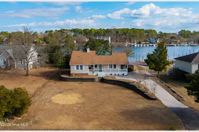 9209 Hornigold Avenue, Oriental, NC 28571 - Photo 11