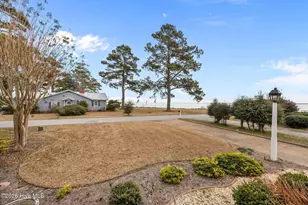 203 Vandemere St, Oriental, NC 28571 - Photo 61