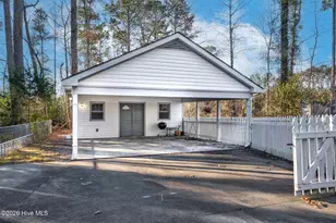 3909 Benjamin Ct, Rocky Mount, NC 27803 - Photo 3