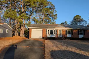 204 Shamrock Dr, Jacksonville, NC 28540 - Photo 3