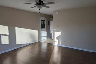 204 Shamrock Dr, Jacksonville, NC 28540 - Photo 5