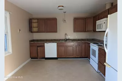 204 Shamrock Drive, Jacksonville, NC 28540 - Photo 11