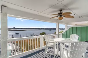 111 Florida Ave, Carolina Beach, NC 28428 - Photo 35
