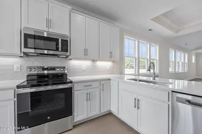 102 Golden Finch Drive, Beaufort, NC 28516 - Photo 15