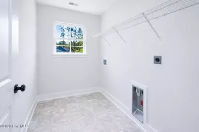 807 Hidden Bridge Drive, Jacksonville, NC 28546 - Photo 17