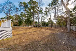 917 W Haven Blvd, Morehead City, NC 28557 - Photo 35